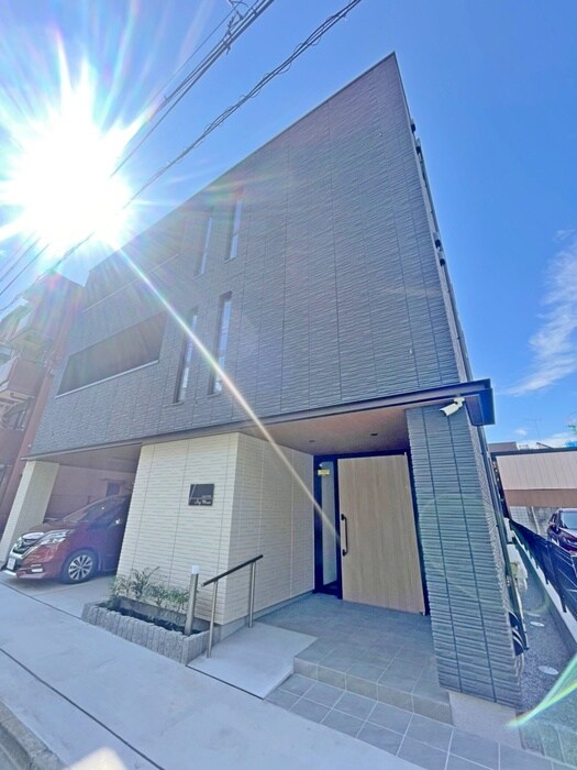 物件外観写真2　(外観写真)