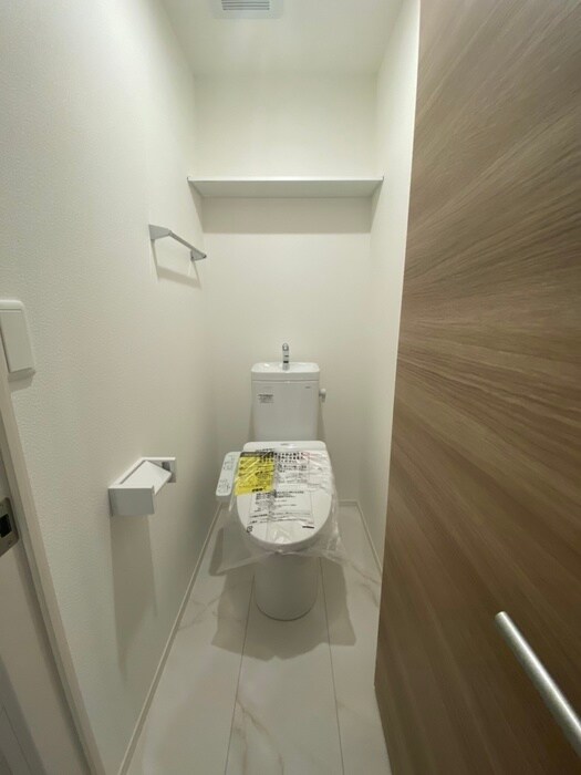 物件内観写真14　(トイレ)