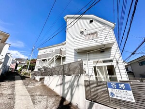 ホワイトヒルズ外観写真