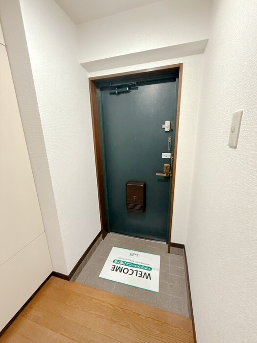 物件内観写真20　(玄関)