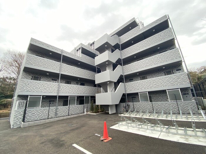 物件外観写真2　(外観写真)