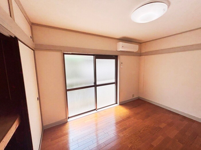 物件内観写真18　(居室)
