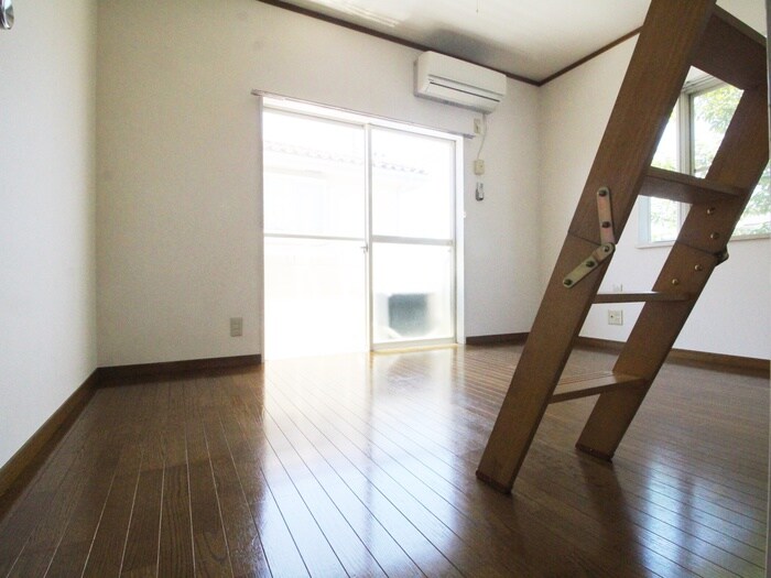 物件内観写真17　(居室)