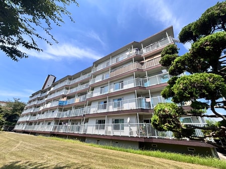 市沢団地A号棟（52）外観写真
