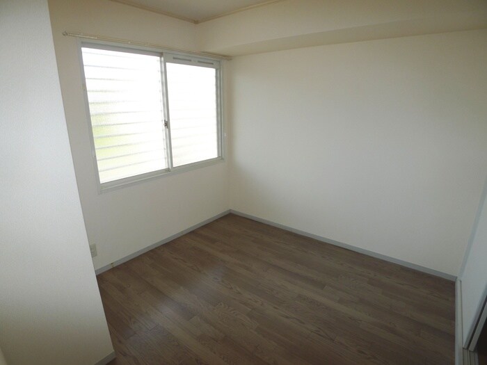 物件内観写真12　(居室)