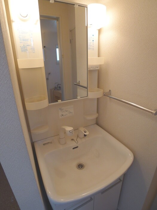 物件内観写真15　(洗面)