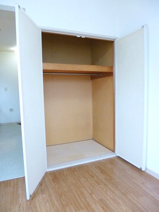 物件内観写真8　(収納)