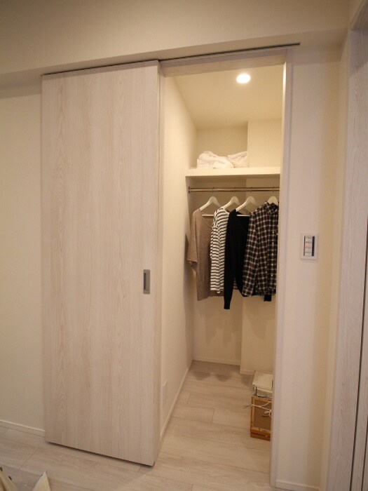 物件内観写真11　(収納)