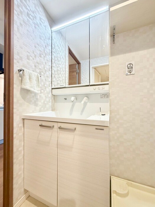 物件内観写真12　(洗面)