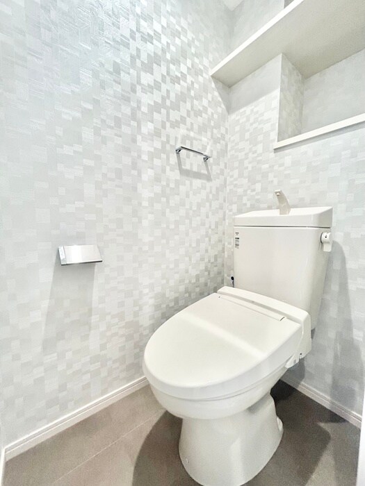 物件内観写真14　(トイレ)