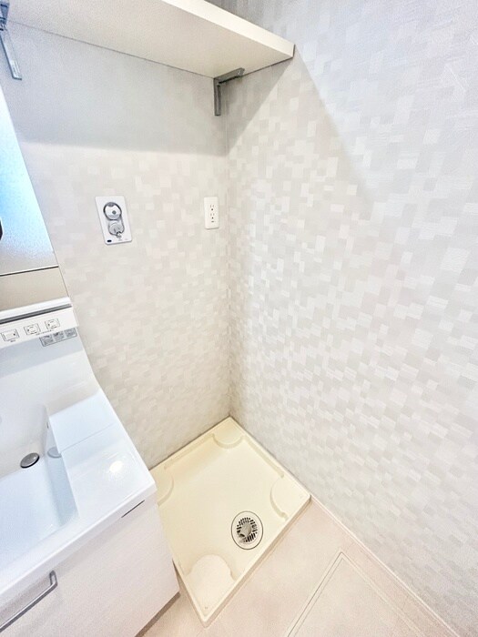 物件内観写真15　(洗濯機置場)