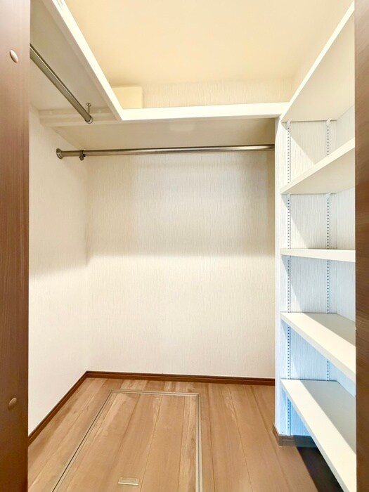 物件内観写真19　(収納)