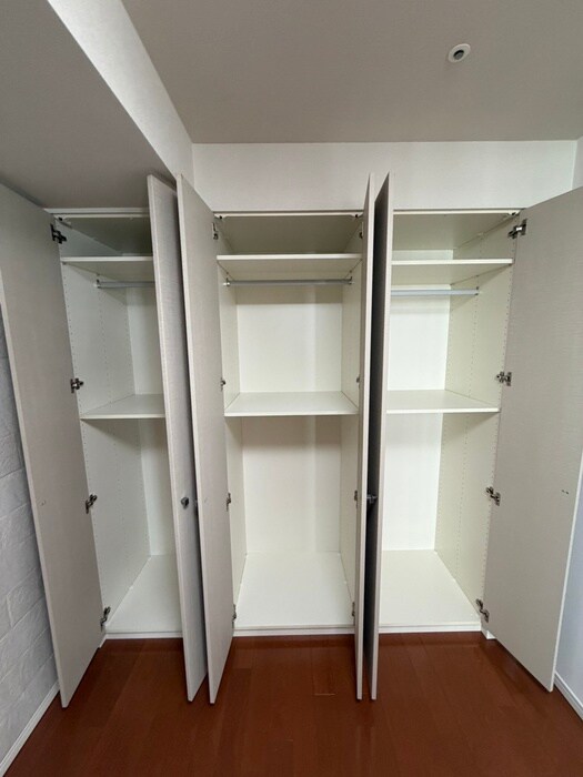 物件内観写真11　(収納)