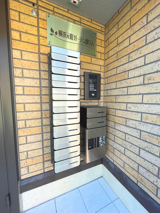 物件外観写真4　(建物設備)