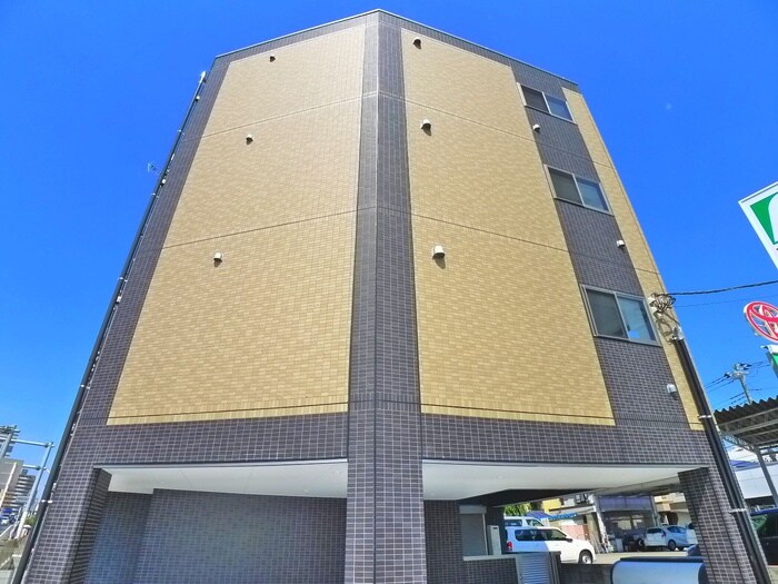 物件外観写真4　(外観写真)