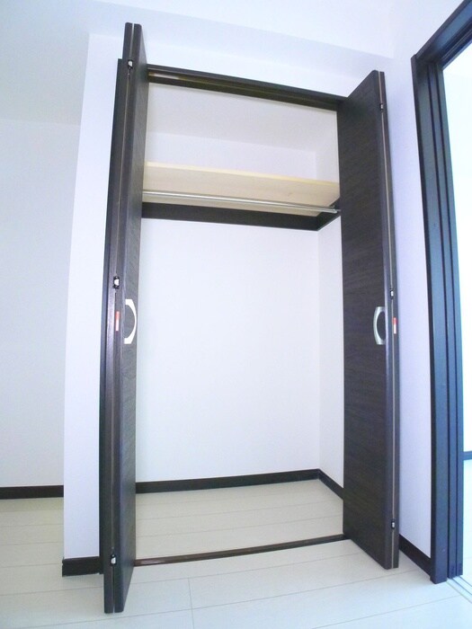 物件内観写真11　(収納)