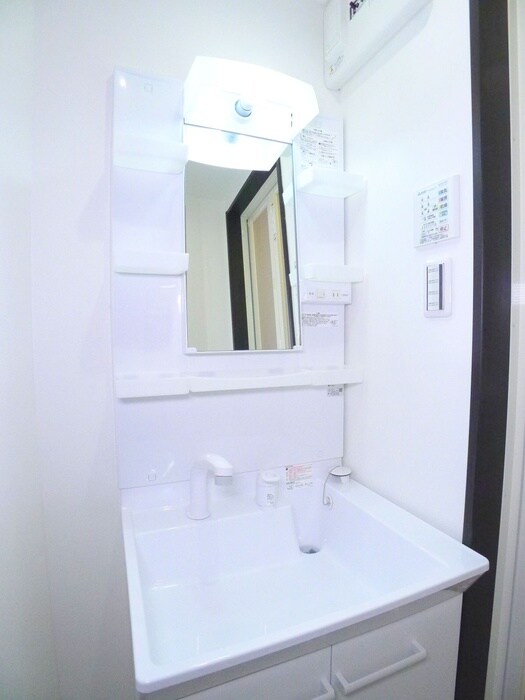 物件内観写真14　(洗面)