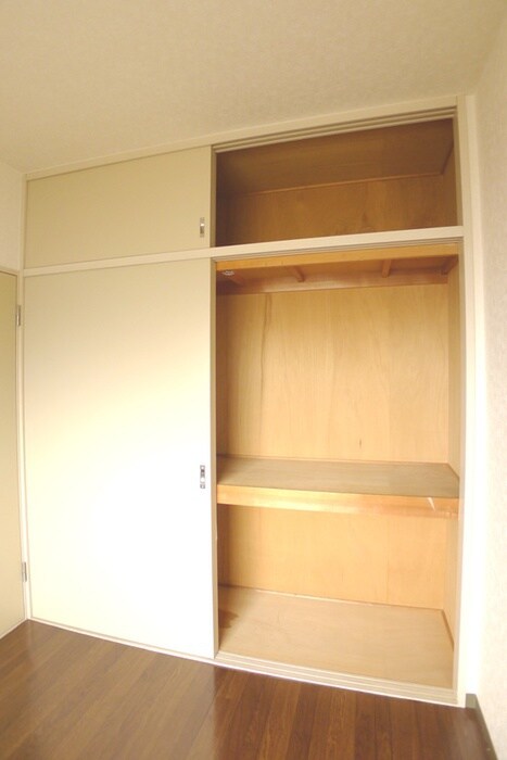 物件内観写真9　(収納)