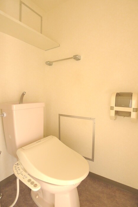 物件内観写真12　(トイレ)