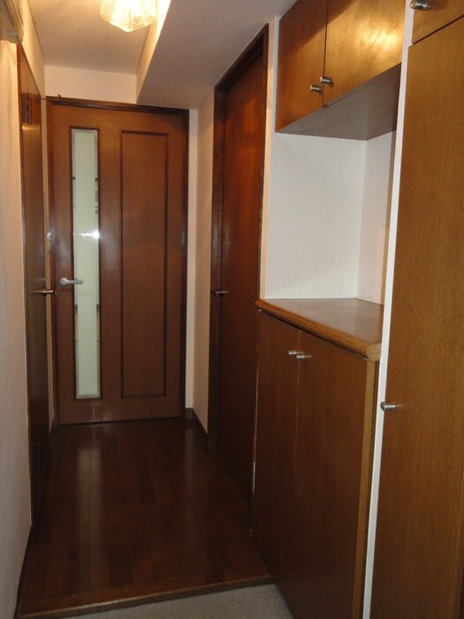 物件内観写真15　(玄関)