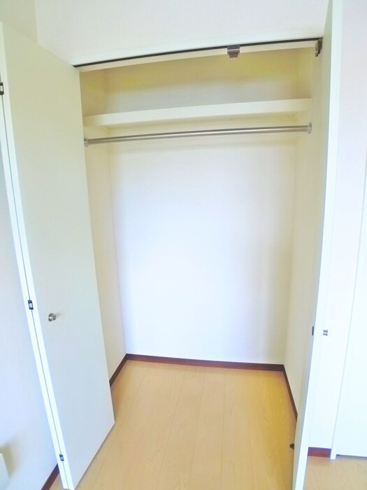 物件内観写真10　(収納)