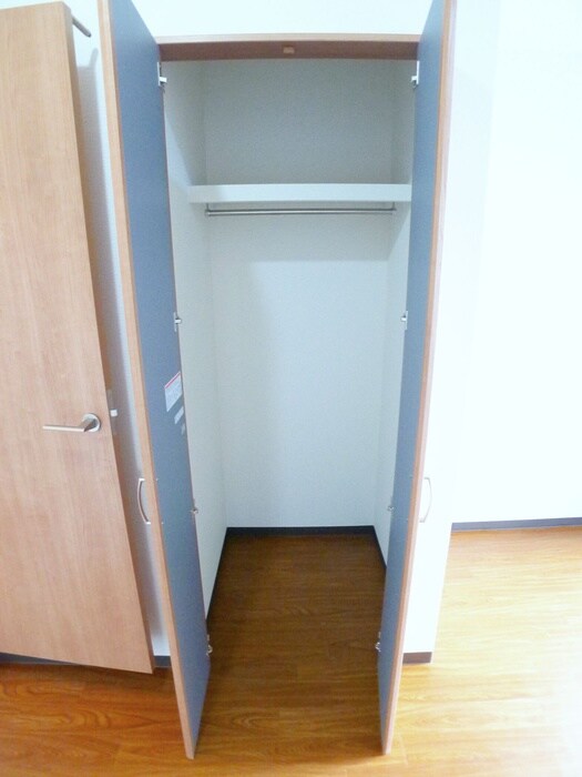 物件内観写真11　(収納)