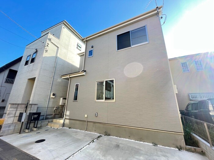 物件外観写真1　(外観写真)