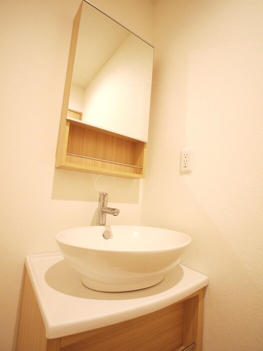 物件内観写真13　(洗面)