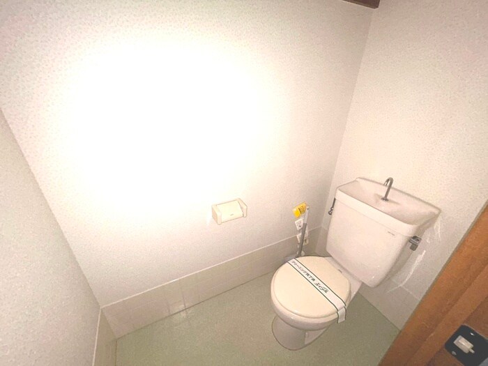 物件内観写真13　(トイレ)