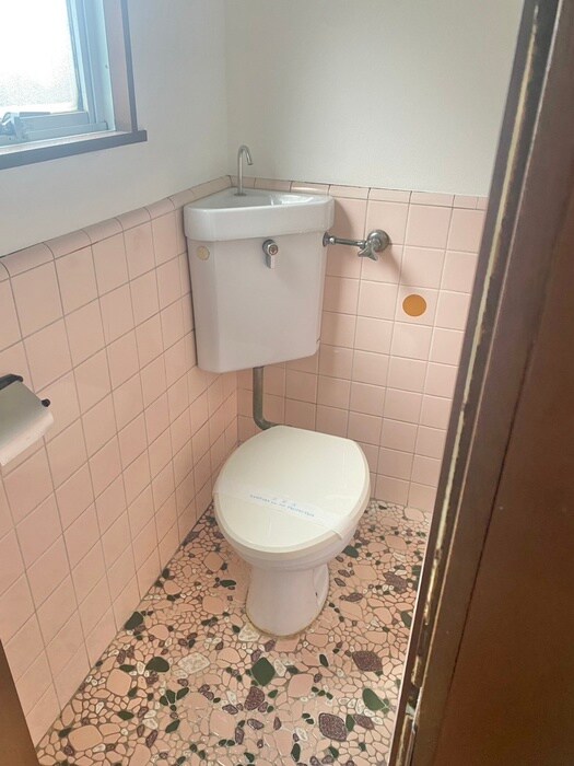 物件内観写真13　(トイレ)