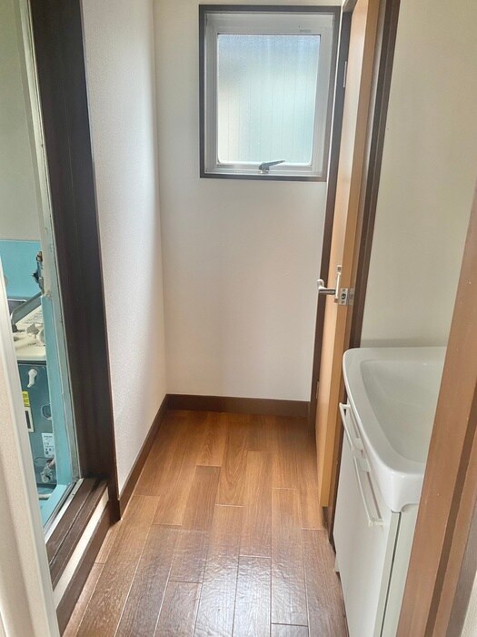 物件内観写真18　(洗面)