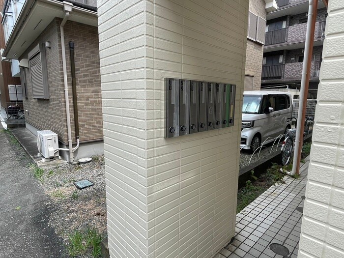 物件外観写真4　(建物設備)