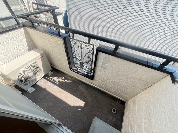 物件内観写真16　(ベランダ・バルコニー)