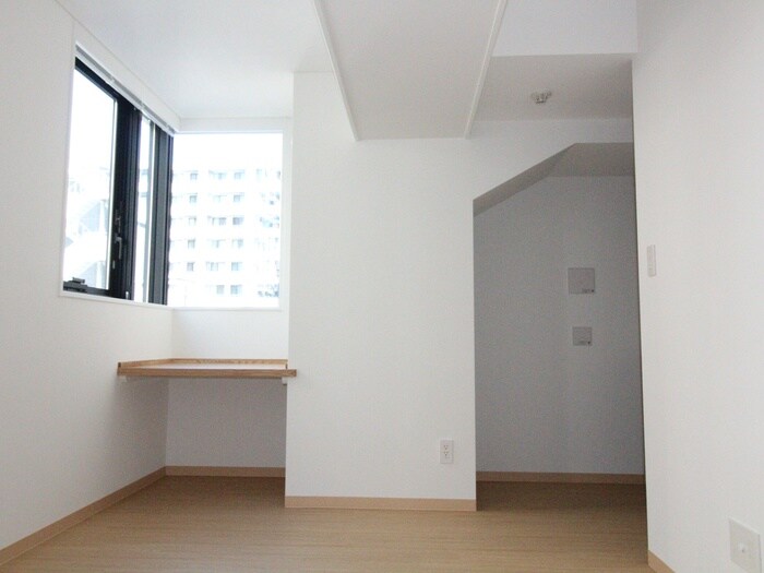 ｳﾞｨﾗﾛｲﾔﾙ ﾐｯﾄﾞｽｸｴｱ 人形町の居室