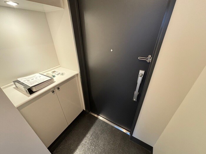 ｳﾞｨﾗﾛｲﾔﾙ ﾐｯﾄﾞｽｸｴｱ 人形町の玄関