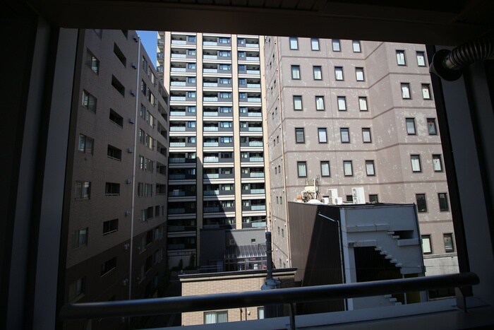 物件内観写真18　(室内からの展望)