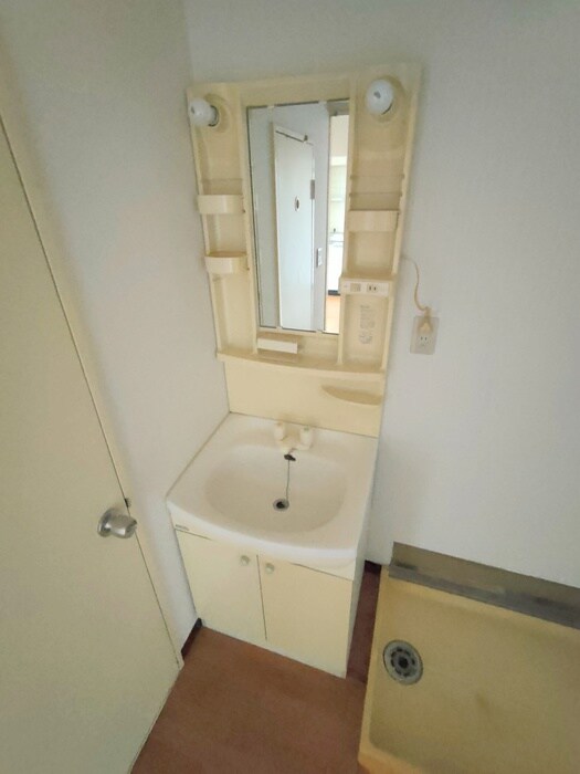 物件内観写真15　(洗面)