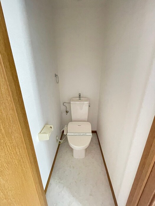 物件内観写真13　(トイレ)