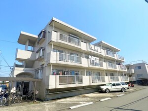 メゾンむさし野外観写真