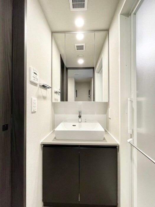 物件内観写真13　(洗面)