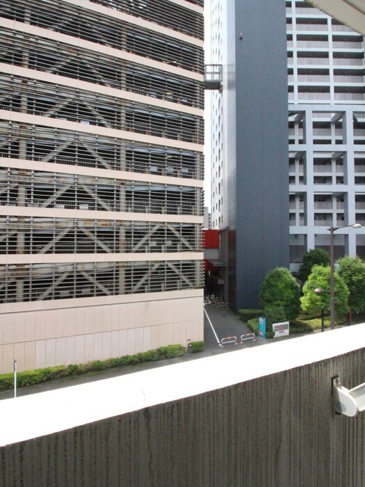 物件内観写真18　(室内からの展望)