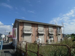 アンビシャス外観写真