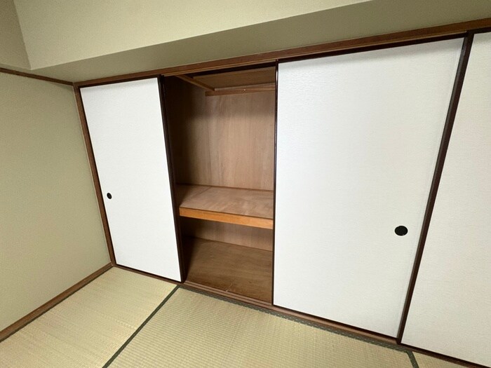 物件内観写真21　(収納)