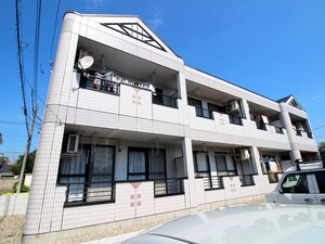 メゾンエクセル外観写真