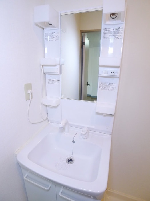 物件内観写真9　(洗面)