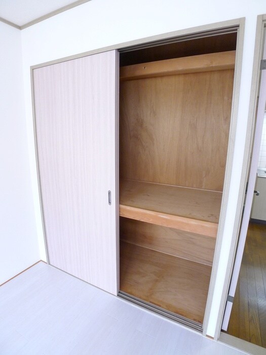 物件内観写真17　(収納)