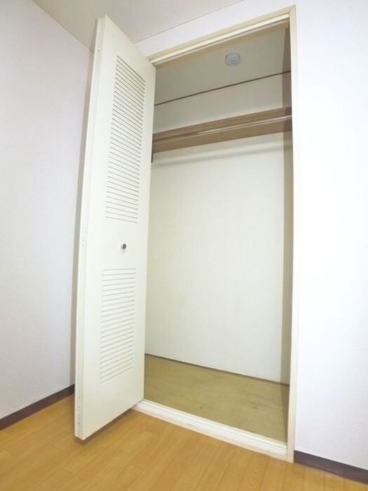 物件内観写真14　(収納)