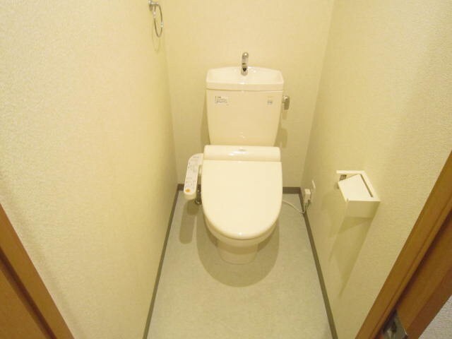 物件内観写真11　(トイレ)