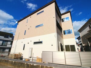 Asteripedio鶴瀬外観写真