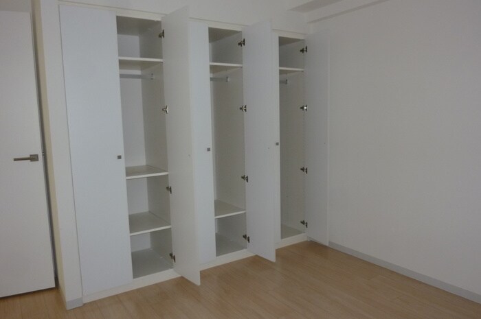 物件内観写真9　(収納)